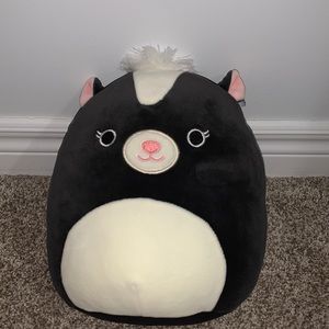 8” Selma Squishmallow NWT